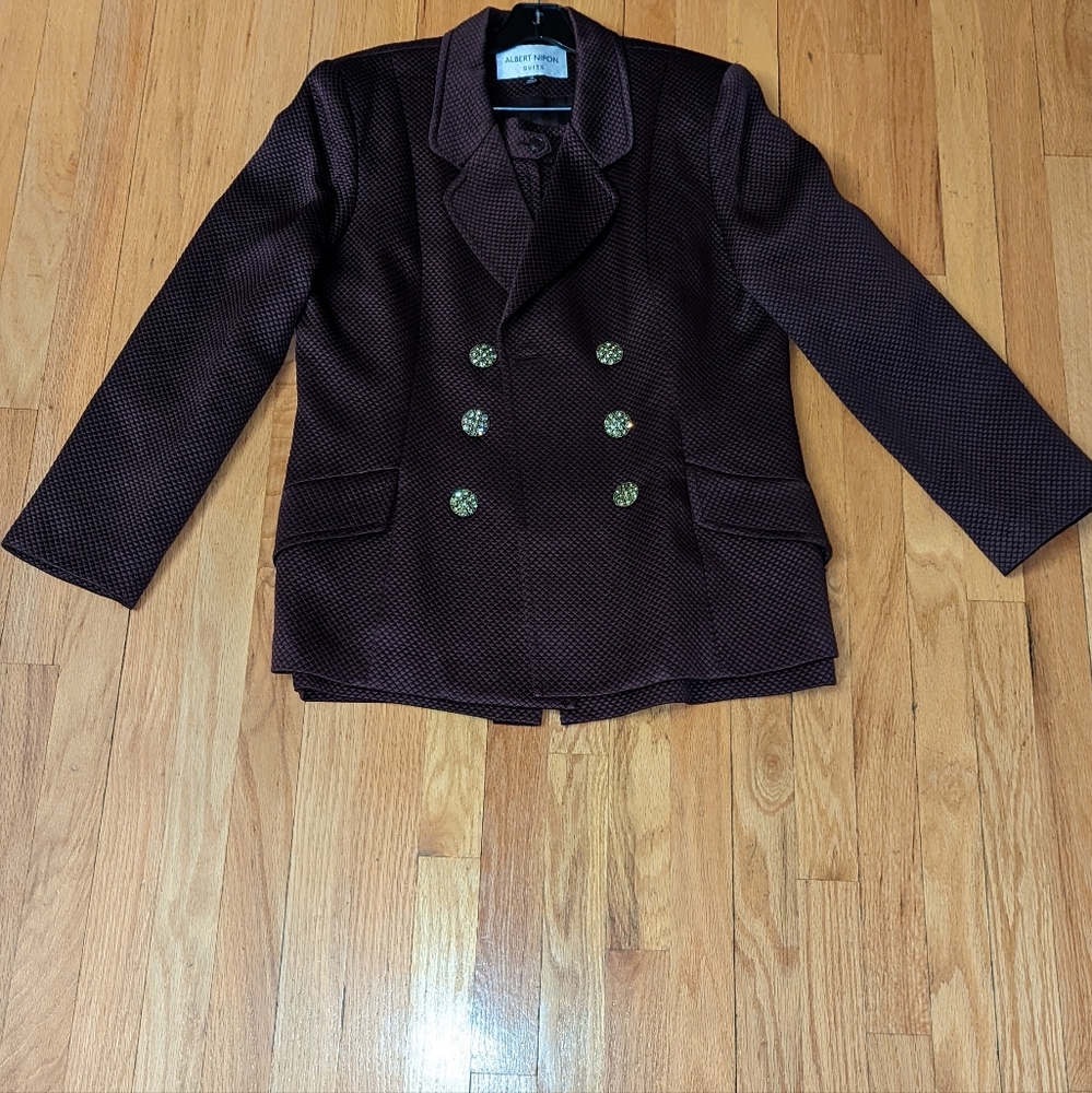 ALBERT NIPON 2pc Women Suit Blazer Jacket With Shiny Buttons With A Skirt.